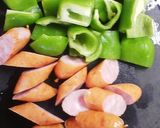 お弁当に♪ウインナーとピーマン炒め作り方1写真