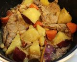 秋です。豚肉大豆と旬なさつま芋人参の煮物作り方4写真
