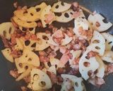 蓮根とベーコンのバター炒め作り方5写真