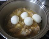 美味しい味噌味♪手羽元とゆで卵の煮物♪作り方7写真