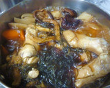 鶏手羽と野菜の煮物　黒糖使用。作り方7写真