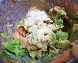 鮭と野菜のソースチーズマヨ和え作り方8写真