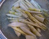 タケノコと鯖缶の味噌汁作り方2写真
