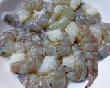 海老と鶏ひき肉の春巻き♪作り方1写真
