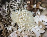 秋の味覚、きのこのマリネ作り方1写真