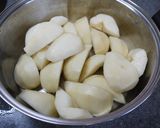 洋ナシの赤ワイン煮作り方1写真