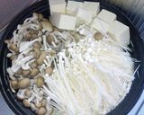 豚☆きのこ鍋作り方1写真