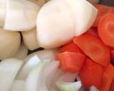 伊藤園『一日分の野菜』で肉じゃが風煮込み作り方1写真