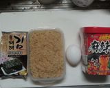 麻辣湯のカップ麺で作る美味ピリ辛火鍋炒飯作り方1写真