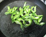 ゴーヤの豚肉ピリカラ味噌炒め作り方2写真