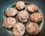 タレ不要☆豚挽き肉の簡単つくねバーグ作り方4写真
