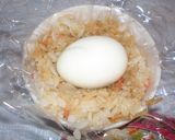 焼きそば味?ゆで卵にぎり☆作り方3写真