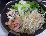 簡単☆青梗菜ともやしの中華スープ♪作り方3写真