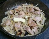 体力アップの鶏とキノコのにんにくバター煮作り方7写真