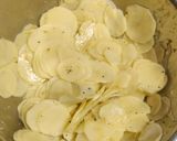 じゃがいもとペコリーノのオーブン焼き作り方2写真