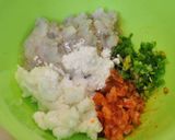 キムチ入り、ふわふわエビだんご作り方1写真