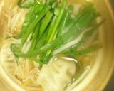 麺つゆで薄味のぎょうざ鍋！作り方6写真