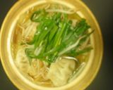 麺つゆで薄味のぎょうざ鍋！作り方7写真