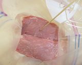 簡単レンジではちみつチャーシュー！作り方1写真