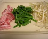 豚・にら・もやし♪DE♪ビーフン炒め作り方1写真