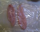 鶏ささみのヘルシーしそチーズロールかつ作り方1写真