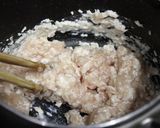 塩麹でしっとり塩鶏そぼろ。作り方3写真