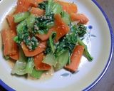 青梗菜とニンジンのごまみそサラダ作り方5写真