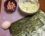 ポークビッツの＊お花＊飾り巻き寿司作り方1写真