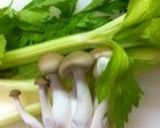 簡単♪栄養満点♡ セロリピラフ作り方1写真