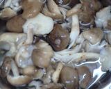 天然ぶなしめじの味噌汁作り方2写真