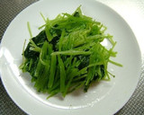 ♪鶏ささ身と三つ葉のわさびじょうゆあえ♪作り方3写真