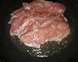 鶏もも肉のカリカリ焼き・みず菜添え!作り方4写真
