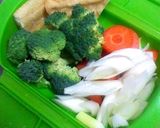 ☆シリコンスチーマーで山菜手抜きうどん☆作り方1写真
