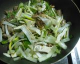 絶品、鳥レバーとどっさり野菜パスタ。作り方3写真