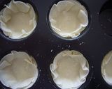 餃子の皮で☆可愛いプチキッシュ作り方3写真