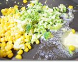 ブロッコリーとコーンのガーリックライス☆作り方1写真
