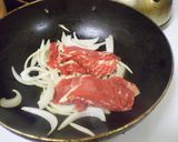 れんこんと牛肉のピリ辛黒酢炒め作り方4写真