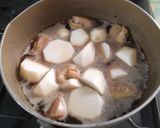 里芋と鶏肉の煮物作り方3写真