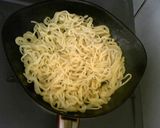 イカわたと焦がし醤油で☆イカ焼きそば作り方2写真