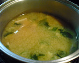 我が家の定番☆えのきのお味噌汁作り方4写真