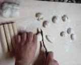 皮をつくる道具から作る！？水餃子作り方3写真