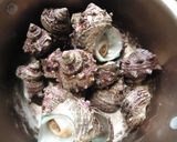 サザエの甘辛煮作り方1写真