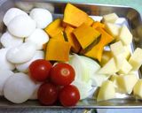 白玉と野菜のコンソメ風味なめこ汁作り方1写真