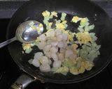 ブロッコリーの茎と冷凍貝柱のチャーハン作り方4写真
