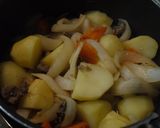 時短みそ風味の肉じゃが♥すりごまのっけ♪作り方3写真