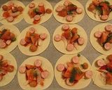 餃子の皮のバジルソースプチピザ作り方2写真