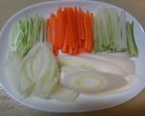 ふわふわはんぺんのコンソメスープ作り方1写真