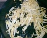 決定版☆簡単!豚の生姜焼き〜もやし添え〜作り方2写真