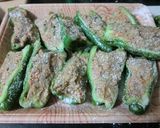 塩こうじの種でピーマンの肉詰め作り方3写真