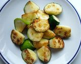 麻婆ズッキーニ作り方1写真